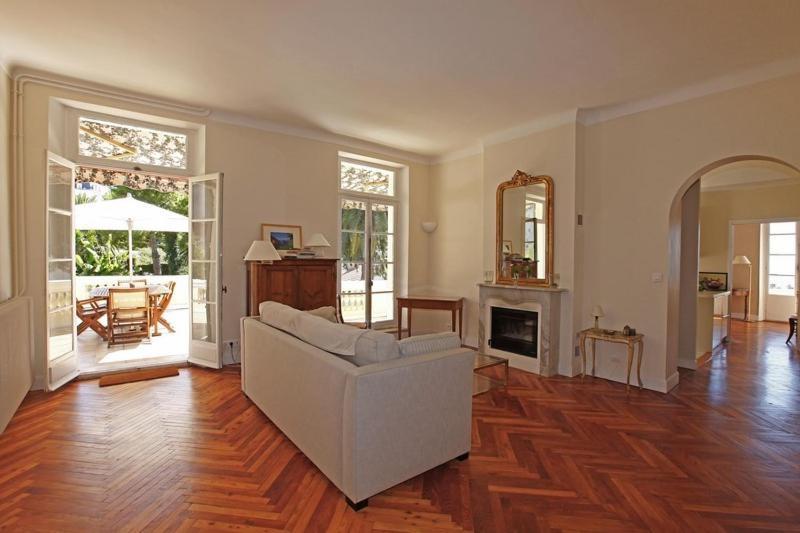 Magnifique appartement d'époque avec Vue Mer 4 personnes avec terrasse Le Port Nice Extérieur photo